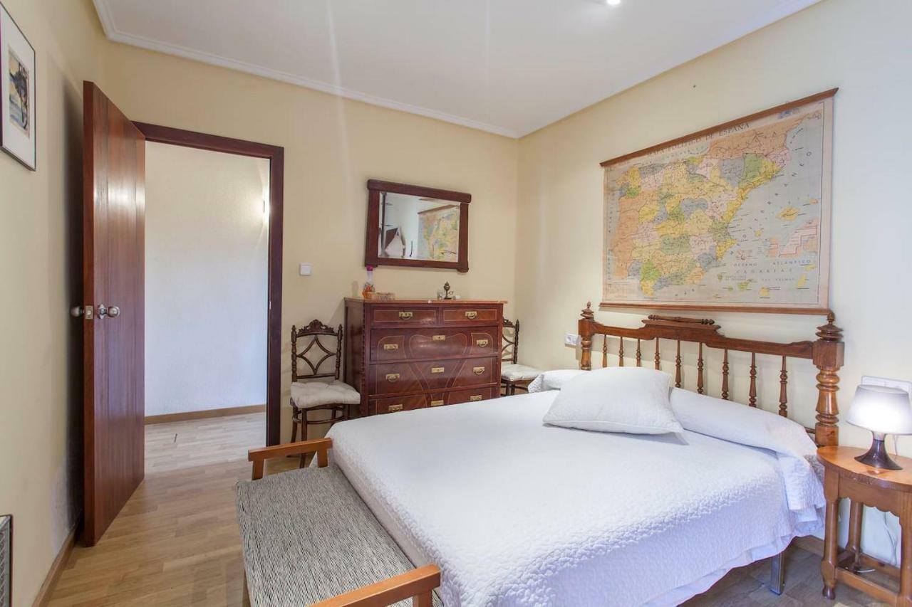 La Casa Del Rio Villa Pedralba Екстериор снимка